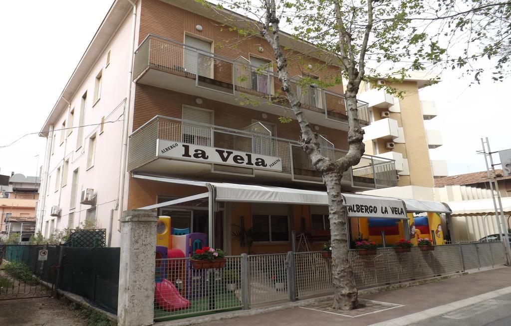 Hotel La Vela Беллария-Иджеа-Марина Экстерьер фото